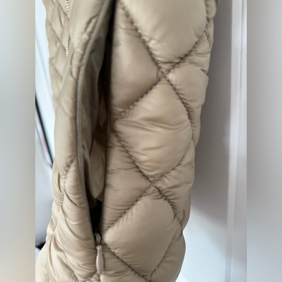 MANGO quilted vest size Small gold classic beige fall winter - Picture 7 of 9